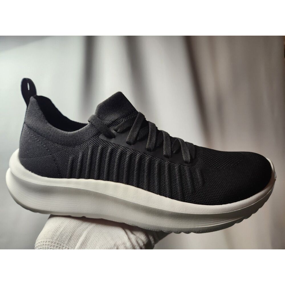 Clarks Solevana Lace Black Women’s Sneakers US 9